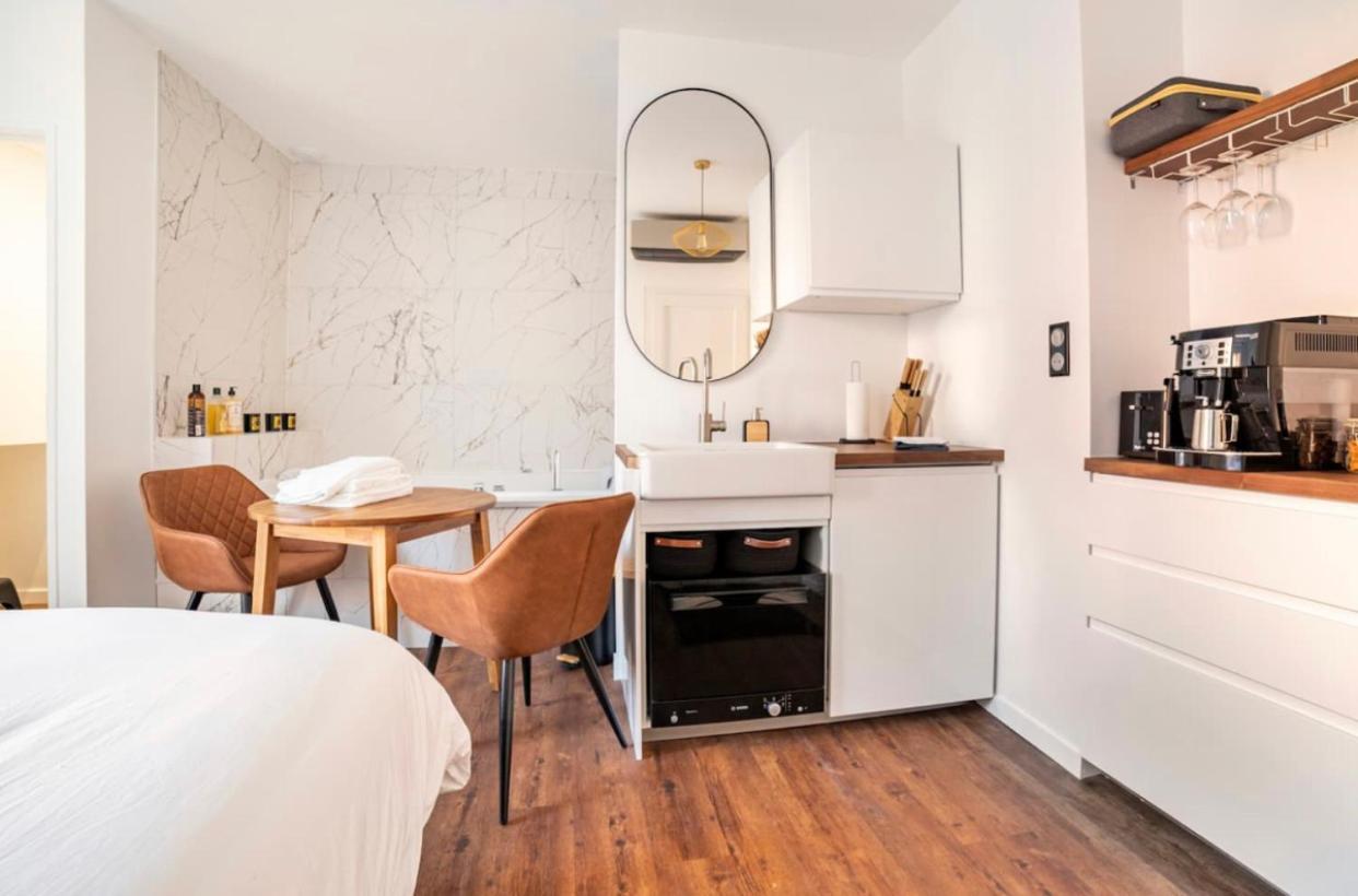 Parenthese Roanne Pierre Depierre Apartment Ngoại thất bức ảnh