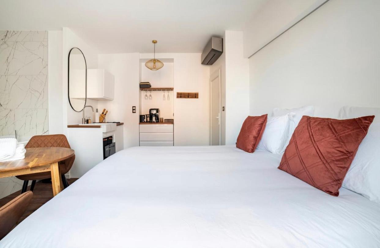 Parenthese Roanne Pierre Depierre Apartment Ngoại thất bức ảnh